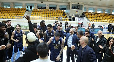 Çayırova basketbolda tarih yazdı
