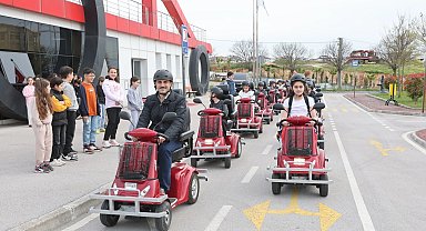 Çayırovalı minikler Trafik Eğitim Parkı'nda buluştu