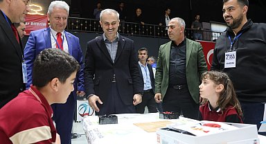 Çayırovalı öğrenciler akıl ve zeka oyunlarında ter döküyor