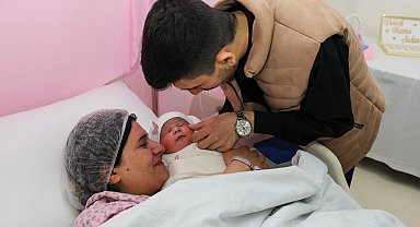 Gaziantep'de tüp bebek desteğinin ilk bebeği dünyaya geldi