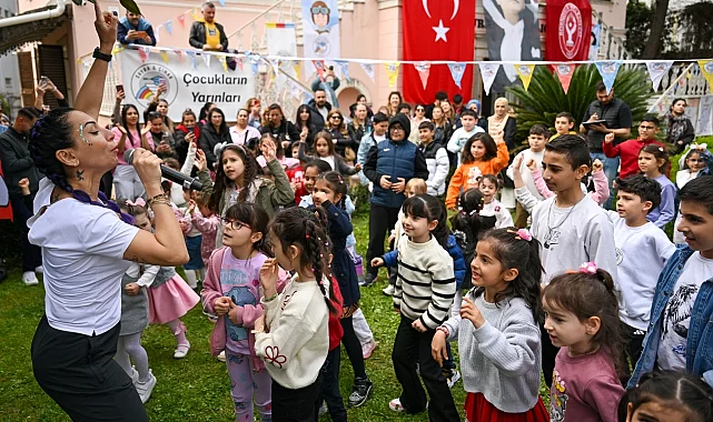 İzmir Bornova'da kütüphane haftası coşkusu