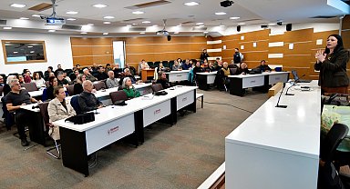 İzmir Bornova'da toprağın geleceği konuşuldu