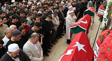 Kahramanmaraş'taki saldırının kurbanları gözyaşlarıyla uğurlandı