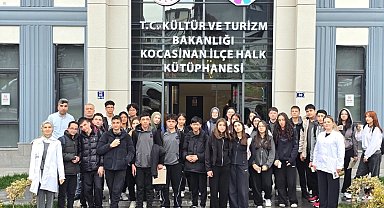 Kayseri Kocasinan'dan gençlere kitap tahlil etkinliği