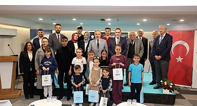 Kayseri Talas'ta kitap kurtları ödüllendirildi