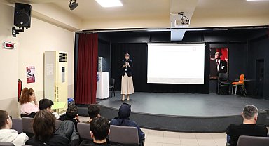 Kocaeli İzmit'te gençler obeziteye karşı bilinçlendi