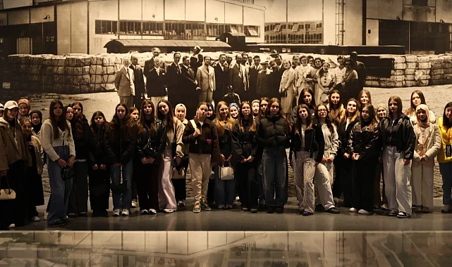 Kocaeli'de İskeçeli gençler şehri keşfetti