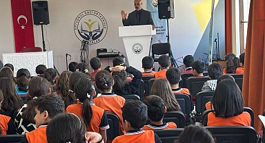 Kurtalan'da minik yürekler yazarla buluştu