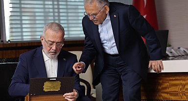 Memduh Büyükkılıç'a anlamlı ziyaret