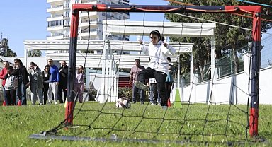 Mersin'de 'Engelsiz Yaşam Parkı' sosyalleşmenin adresi oldu