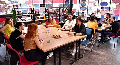 Abdullah Şahin'den popüler tarihe damga vuran seride yeni soluk: Savaşın Gölgesinde