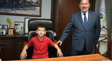 Muğla Milas'ta koltuk küçük Mehmet Emir'de