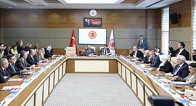 Okul Saldırılarının Nedenlerini Araştırma Komisyonu TBMM'de ilk toplantısını yaptı