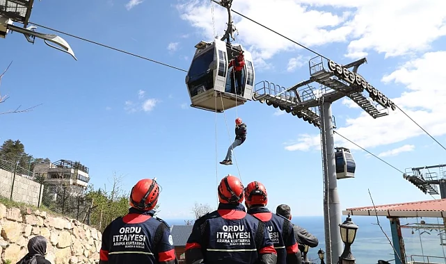 Ordu'da teleferik hattında nefes kesen kurtarma tatbikatı