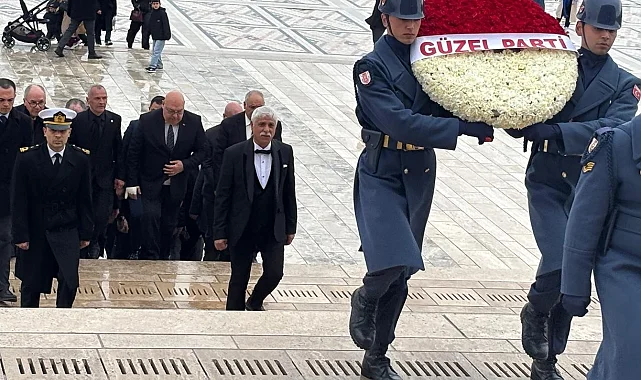 Romanlar ATA'nın huzurunda