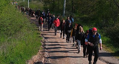 Sakarya Büyükşehir'de doğa yürüyüşlerinde 'bahar' etabı