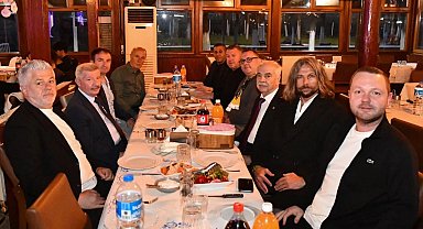 Şampiyon Keşanspor zafer yemeğinde buluştu