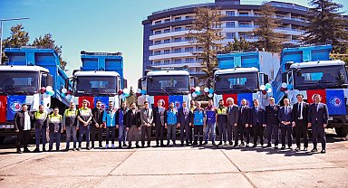 Trabzon'da Büyükşehir Belediyesi araç filosunu güçlendiriyor