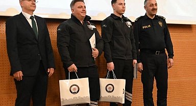 Uyuşturucu ile mücadelede belediye personeline takdir