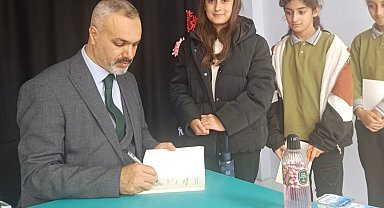 Veysel Karani'de öğrencilere 'başarıda arkadaş seçimi' anlatıldı