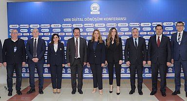 Dijital dönüşüm Van'da konuşuldu