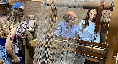Manisa'da öğrencilere kentin tarihi mirası anlatıldı