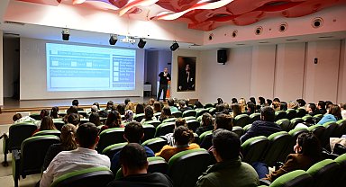 Manisa'da öğretmenlere kariyer eğitimi