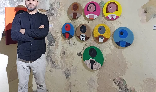 Metin Özgör'ün "Ne Yerde Ne Gökte" Sergisi Mardin'de açıldı