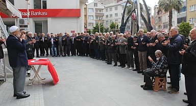Türkeli’de hacı adaylarına duygusal uğurlama