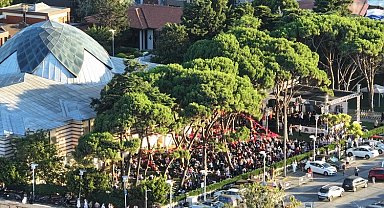 Altın Karınca ödüllü Klasik Pazar'a geri sayım