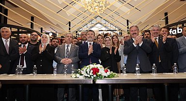 Çarşı Melikgazi Bakan Yumaklı'yla resmen açıldı