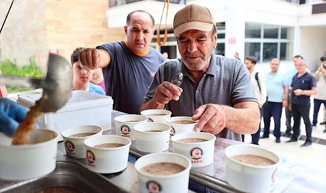 Denizli'de 10 bin kişilik aşure hayrı