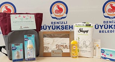 Denizli'de ailelere bebek bezi ve çanta desteği