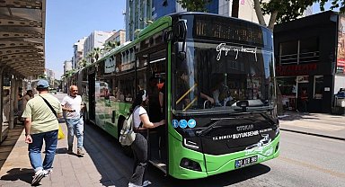 Denizli'de ulaşım desteğinden binlerce öğrenci faydalandı