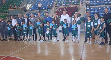 Edirne Keşan'da geleceğin basketbolcuları ödüllerine kavuştu