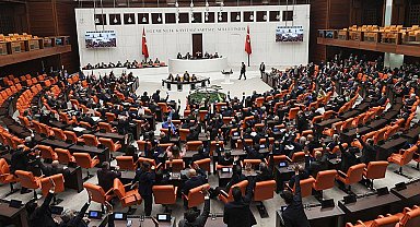 Emniyet, basın ve vergi düzenlemelerini içeren kanun teklifi yasalaştı