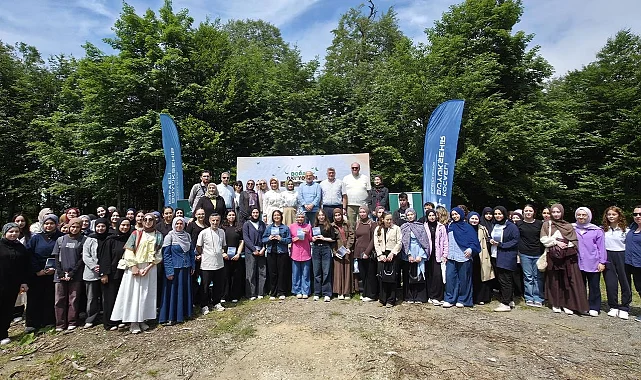 Gençler Kuzuyayla'da doğayı kitaplarla keşfetti