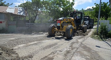 İlçede üstyapı çalışmalarında yoğun mesai