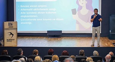 İstanbul Beylikdüzü'nde ebeveynlere ekran bağımlılığı farkındalığı