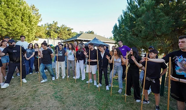 İstanbul Beylikdüzü'nde gençlere YKS öncesi kamp morali
