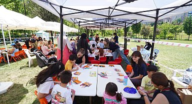 İstanbul Beylikdüzü'nde karne sevinci şenliğe dönüştü