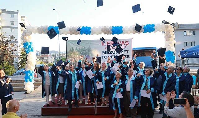 İzmir'de hayatlarının ikinci baharında kep sevinci
