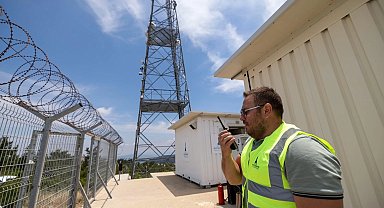 İzmir'in kritik haberleşme altyapısına güneş enerjili güvence
