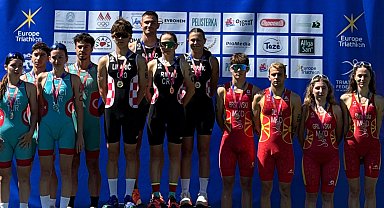 İzmirli sporcular gümüş madalya ile döndü