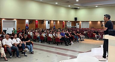 İzmit'te gençlere 'Üretken Yapay Zeka' semineri