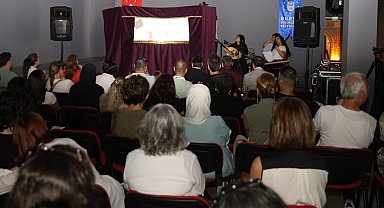 Karagöz sanatı Bursalı gençlerin yorumuyla geleceğe taşındı