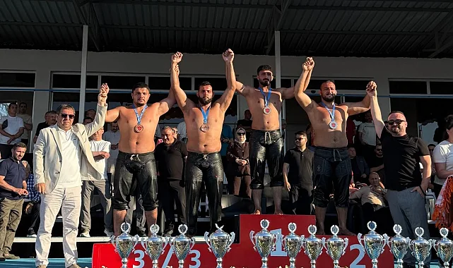 Kocaeli Kağıtspor, Bükreş'te minderi salladı