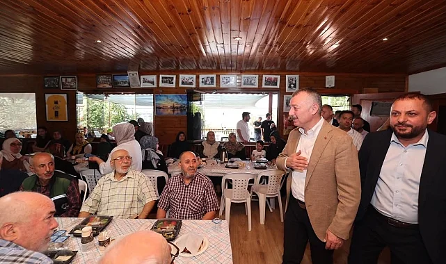 Kocaeli Yörüklerden Başkan Büyükakın'a şiirli karşılama