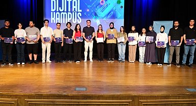Kocaeli'de 237 genç Dijital Kampüs sertifikalarını aldı
