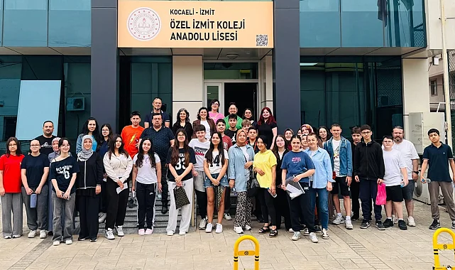 Kocaeli'de Çınar Akademi'den öğrencilere sınav provası